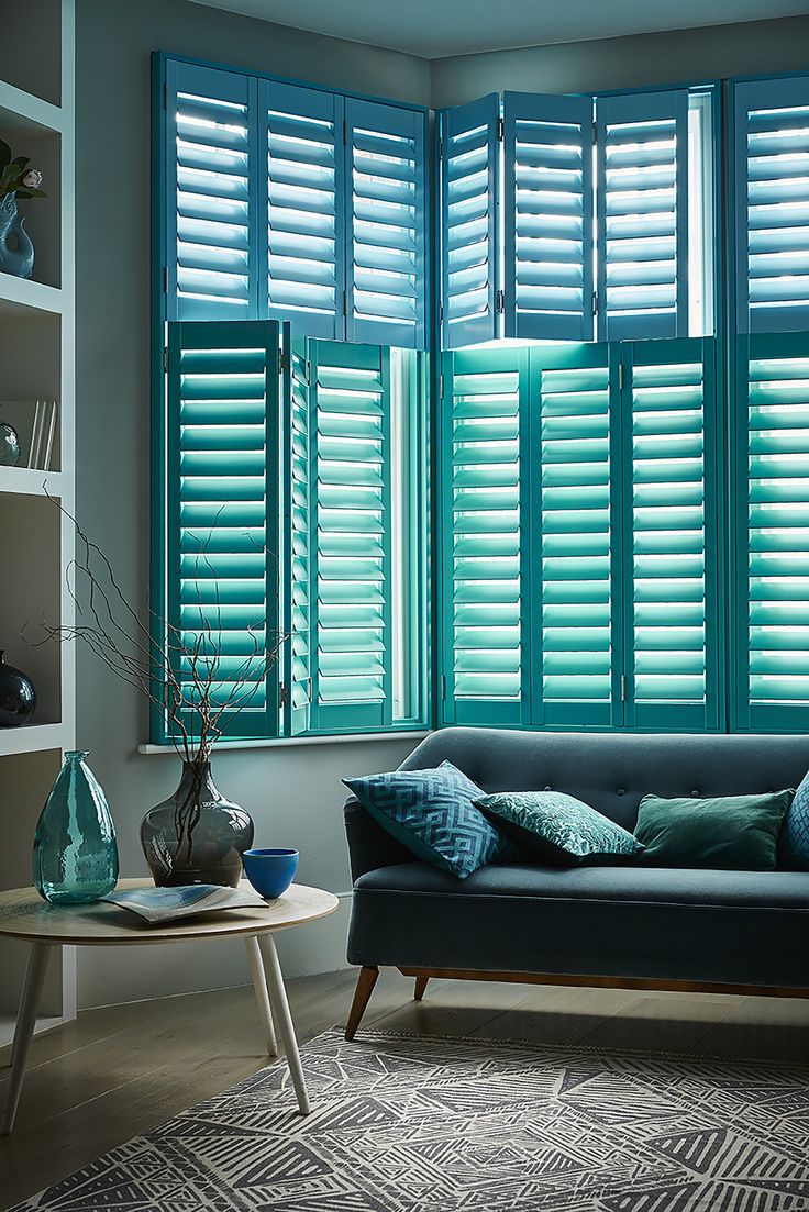 Tier on Tier Bay Shutters